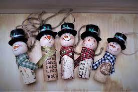 Getting excited about decorating your christmas tree? Upcycled Cork Snowman Christmas Ornaments Free Shipping Pretty Christmas Ornaments Wine Cork Ornaments Christmas Cork Ornaments
