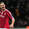 Zlatan ibrahimovics 194,3 cm großer schwedischer fußballspieler, der für die vereine ajax, juve, inter, barcelona, mailand, psg, manchester united und zlatan wurde in barcelona mit 194 cm und bei einer anderen gelegenheit mit 194,5 cm gemessen. 1