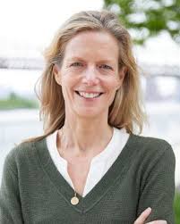 Katrina Millard's Instagram, Twitter & Facebook