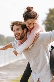 Er hat nur noch augen für sie. Ist Er In Mich Verliebt Diese 11 Anzeichen Sprechen Dafur Test