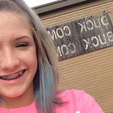 Avery DeChaume (@imaveryyall)