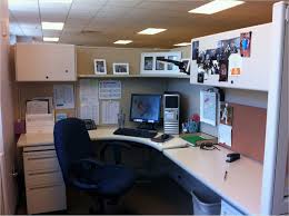 40 Amazing Cubicle Decor Ideas 55 Cubicle Decor Office Office Desk Decor Cubicle Decor