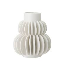 Maybe you would like to learn more about one of these? Vase Blanc Original Design Bloomingville Sur Cdc Design