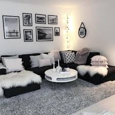 Looking to design a black adn white living room? 20 Black And White Living Room Ideas Entertainmentmesh