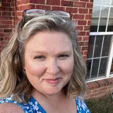 Lisa Brinker-English (@brinkerla)