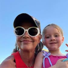 Beth Diaz (@bdiaz67) • Instagram photos and videos