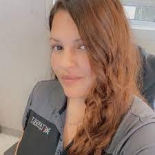 Crystal Salter's Instagram, Twitter & Facebook