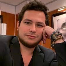 Marco Aurelio Peña, autor en Confidencial