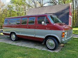 1979 Dodge B200 Maxi Van Royal Sportsman