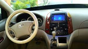 See the list of 2005 toyota sienna interior features that comes standard for the available trims / styles. Toyota Sienna Xle 2005 Youtube