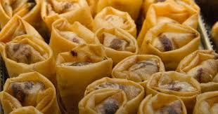 Shrimp And Banana Springroll A Dim Sum Favorite Banana Spring Rolls Spring Rolls Egg Roll Recipes