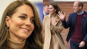 Kate Middleton usa brincos de R$ 8,60 durante evento com o príncipe William 