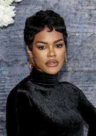 29 best haircuts and styles for fine hair types that'll give you thicker,  fuller looking locks