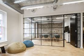 A Look Inside Moonbug Entertainment S London Office In 2020 Office Interior Design Meeting Room Elderly Home