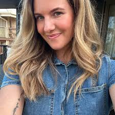 2017 Volkswagen Tiguan R-Line 4motion AWD (4x4) Clean title Two owners  Fully serviced: fresh oils, filters, brake pads and rotors. Equipped with  CarPlay, rear-view camera, panoramic sunroof, parking sensors, cruise  control, heated