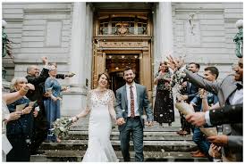 A Springtime Elopement At Hartford City Hall In Hartford Connecticut Scarlet Roots Photography