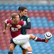 Here you will find mutiple links to access the burnley match live at different qualities. Dctez8jktzynem