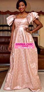 Robe broderie africaine robe africaine brodée modele de robe africaine mode africaine bazin couture africaine femme amazon.fr : 68 Idees De Bazin En 2021 Mode Africaine Tenue Africaine Robe Africaine