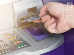 Pernah mendapat transfer uang saku untuk pelatihan sebesar dua kali lipat. Emak Emak Kaget Dapat Rp 14 Triliun Saat Tarik Uang Di Atm Yang Dilakukannya Tak Terduga Global Liputan6 Com