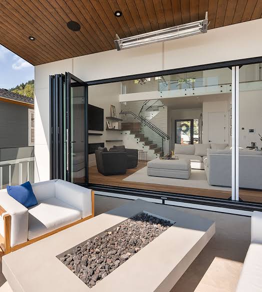 Retractable Door Screens: A Stylish Solution for Better Ventilation