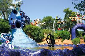 Jardin Des Tarots Reisen