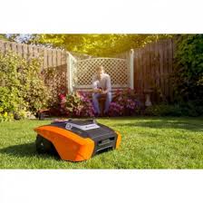 Les tondeuses autoportées husqvarna vont apporteront tous le tondeuse électrique rotak 32 bosch tondeuse à gazon électrique d'une largeur de coupe de 32cm avec moteur powerdrive de 1200 w pour un couple. Jardin Comment Bien Choisir Sa Tondeuse Robot