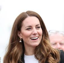 Kate Middleton's Freya Rose Mini Hoop Earrings With Detachable Pearls