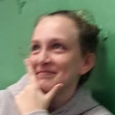 Abigail Thorne (@AbbeyThorne)