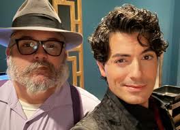 We had a spectacular time kicking off the holiday season at 906 Lounge in  my hometown. It's always a pleasure to share the stage with Matt Nelson,  Logan Dooly, Mark Steele and