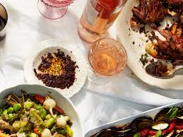 The beans are coated in a vinegar, worcestershire, paprika and mustard mix, so they're sure to be more flavorful than any plain old green bean dish. French Appetizers