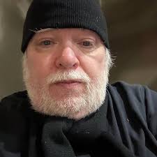 kiffvh --- Mike Yamagita 回到我的動態中了! 我愛它。 😬