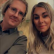 Are these behaviors typical for a Maltipoo?