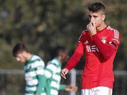 Sabe o ngb que o santa clara pedia 2,5m€, porém o slbenfica foi intransigente e afirmou desde o primeiro momento que não estava disposto a baixar. Fabio Cardoso Esclarece Polemica Sobre O Benfica Pacos Hugo Gil