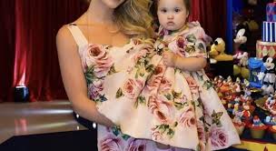 Più votati 3 abiti mamma e figlia uguali del 2020. Abiti Eleganti Mamma E Figlia Od Vlak Srednji Abiti Uguali Mamma E Figlia Tedxdharavi Com Puo Essere Fatto In Combinazione Di Colori Di Vostra Scelta Un Sacco Di Colori Disponibili