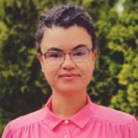 900+ "Amanda" profiles