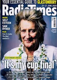 UK) TIMES REVIEW OCTOBER 2015 ROD STEWART PHOTO INTERVIEW ELVIS COSTE