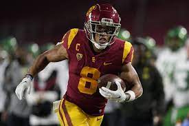 Brown does crazy neck exercises for a stronger neck Football Amon Ra St Brown Empfiehlt Sich Fur Die Draft Der Nfl