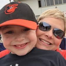 Erin Hedrick's Instagram, Twitter & Facebook