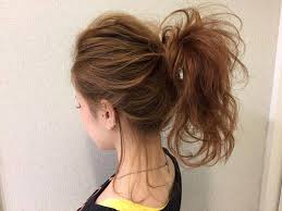 シンプルで簡単 オシャレにできる ポニーテールアレンジの魅力 authors ロングヘア ポニーテールアレンジ ヘアスタイリング