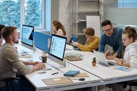 Сегодня стало известно, что рабочие дни между майскими праздниками станут выходными. Stalo Izvestno Kak Rossiyane Otdohnut Na Majskie Prazdniki V 2021 Godu