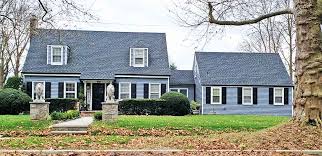 Matching gutters to trim color is not the same as showing them off. Yankee Gutters K Style Gutters Built In Or Box Gutters Oldhouseguy Blog