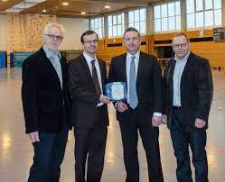 Company profile page for berkheimer bank eg including stock price, company news, press releases, executives, board members, and contact information. Defibrillatoren Von Der Berkheimer Bank An Tsv Ubergeben