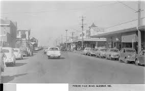 Pascoe Vale Road Glenroy In The 1950s With Dairy Queen In The Foreground Melbourne Victoria Historical Photos Melbourne