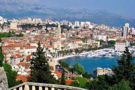 Entdecken sie die schönsten ferienunterkünfte für einen erholsamen urlaub! Immobilien In Dalmatien Split Immobilien In Kroatien Beste Immobilien In Kroatien