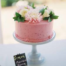 Our floral birthday cake is a treat that you can't eat but you can repeat this gift every year on her birthday exclusively with infinitegitf.com! 30 Summer Wedding Cakes That We Can T Get Enough Of