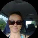 Katherine Macauley's Instagram, Twitter & Facebook