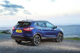 Fuel consumption, dimensions, boot capacity, all engine specs and more. Nissan Qashqai 2014 2017 Used Car Review Car Review Rac Drive
