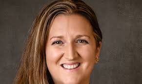 Sandra Linder's Instagram, Twitter & Facebook