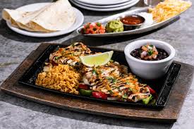 chicken fajitas grill bar menu chilis