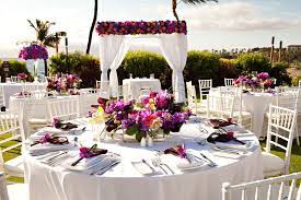 Hawaii Wedding Centerpieces Four Seasons Maui Weddings Wedding Table Centerpieces Wedding Reception At Home